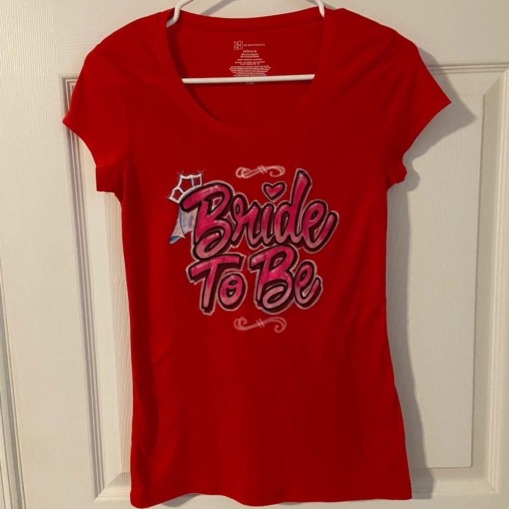Bride To Be Red T-shirt, Size Small.